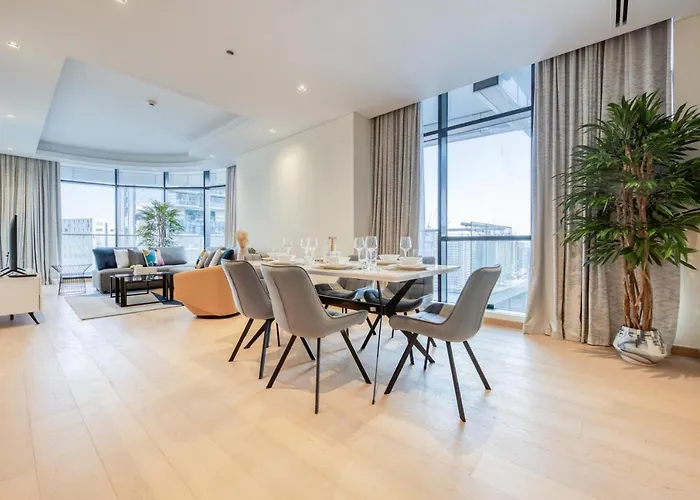 Rh- Upscale Living In The Heart Of The City, 02Br, Near Dubai Mall