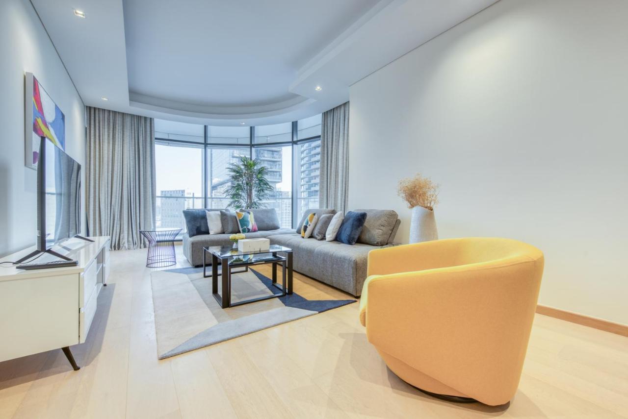 Rh- Upscale Living In The Heart Of The City, 02br, Near Mall Appartement *