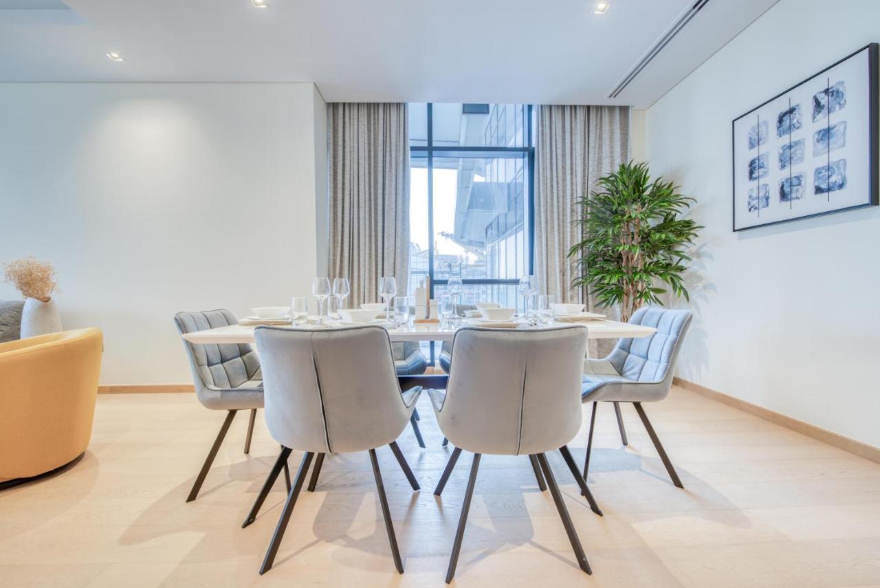 Appartement Rh- Upscale Living In The Heart Of The City, 02br, Near Mall *