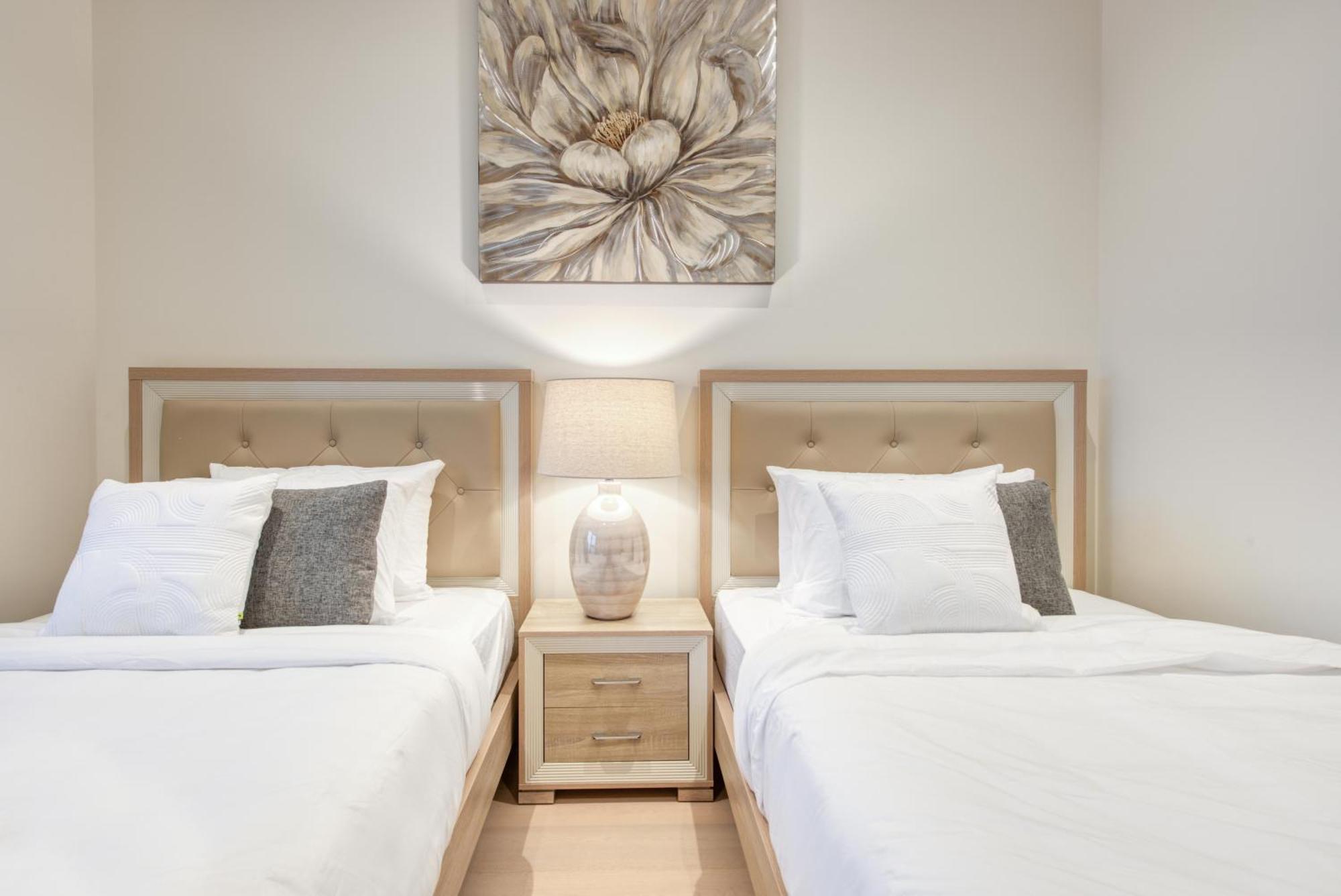 Rh- Upscale Living In The Heart Of The City, 02br, Near Mall Appartement