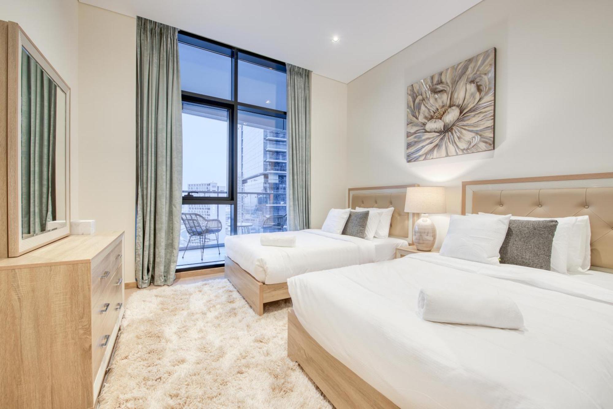 Rh- Upscale Living In The Heart Of The City, 02br, Near Mall Dubaï